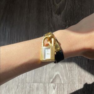 [SOLD] ✨ HERMES KELLY WATCH ✨